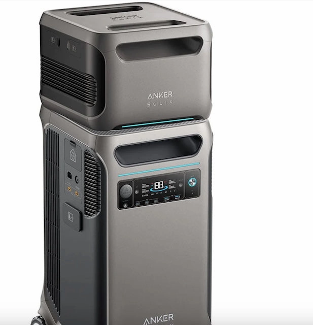 Anker SOLIX F3800 Portable Power Station    FREE Protective Cover