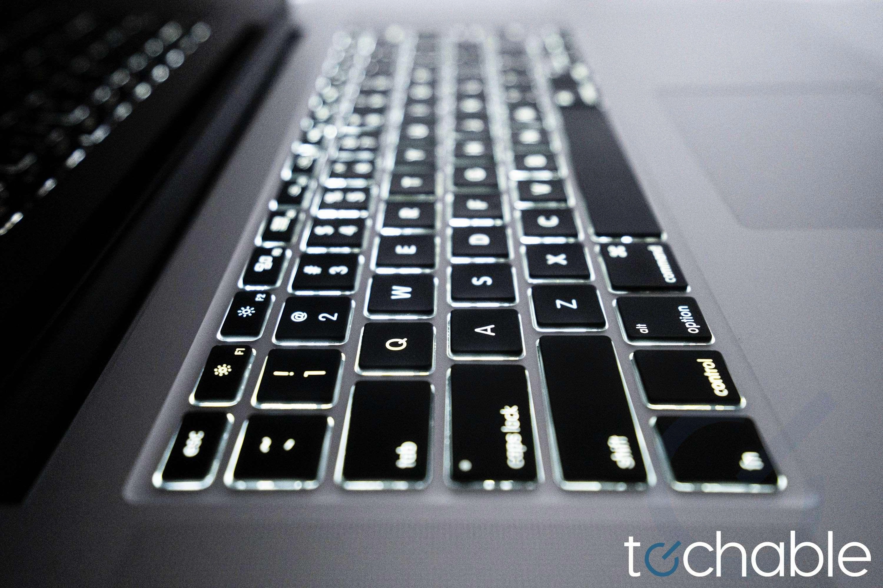 Apple Macbook Pro 13 inch 2.9GHz - 3.6GHz i7 MD102LL/a (2012)