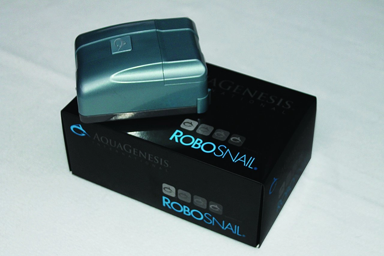 AquaGenesis Robosnail Automatic Aquarium Glass Cleaner