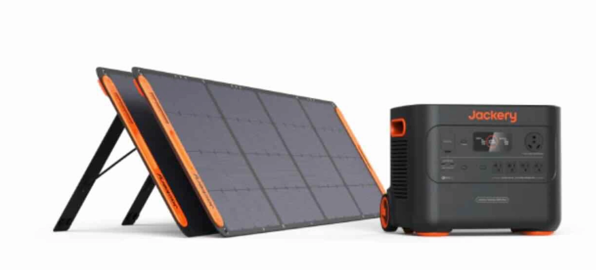 Jackery Explorer 3000 V2 Portable Power Station   2*SolarSaga 200 (New)
